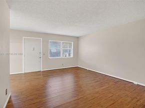 13455 SW 3rd St 203S, Pembroke Pines FL 33027