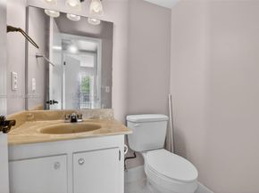 13455 SW 3rd St 203S, Pembroke Pines FL 33027