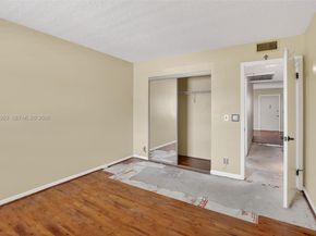 13455 SW 3rd St 203S, Pembroke Pines FL 33027