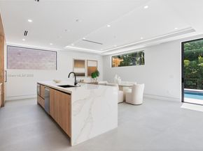 807 SW 12th Ave, Fort Lauderdale FL 33312