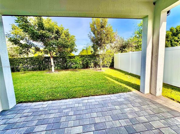 4409 SW 173rd Ave, Miramar FL 33029
