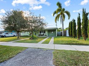 1866 NW 8th Ter, Homestead FL 33030