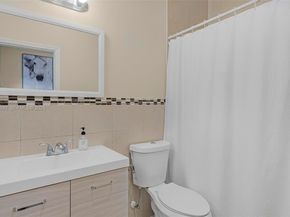 12045 NW 20th Ave, Miami FL 33167