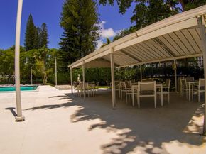 20100 W Country Club Dr 504, Aventura FL 33180