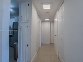 20100 W Country Club Dr 504, Aventura FL 33180