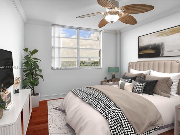 2841 NE 163rd St 1002, North Miami Beach FL 33160