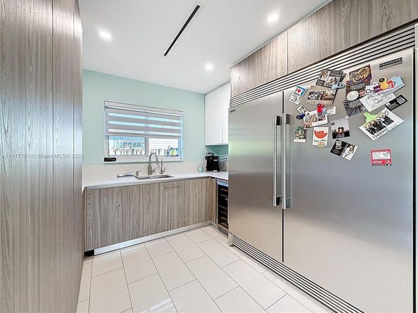 1031 N 16th Ave, Hollywood FL 33020