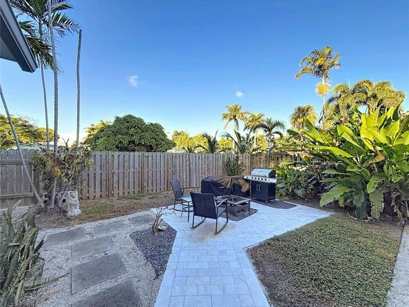 1031 N 16th Ave, Hollywood FL 33020