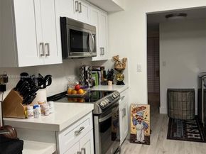 1703 SW 131st Place Cir S, Miami FL 33175