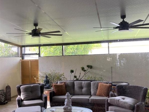 1703 SW 131st Place Cir S, Miami FL 33175