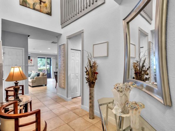 9719 Darlington Pl, Cooper City FL 33328