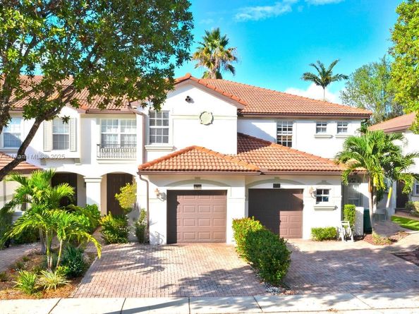 9719 Darlington Pl, Cooper City FL 33328