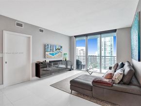325 S Biscayne Blvd 2519, Miami FL 33131