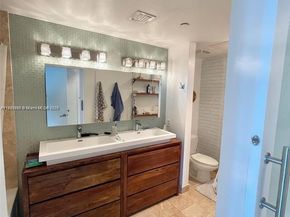 350 S Miami Ave 3602, Miami FL 33130