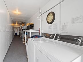 237 Camden J 237, West Palm Beach FL 33417