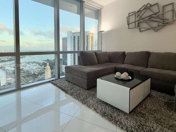 851 NE 1st Ave 3309, Miami FL 33132