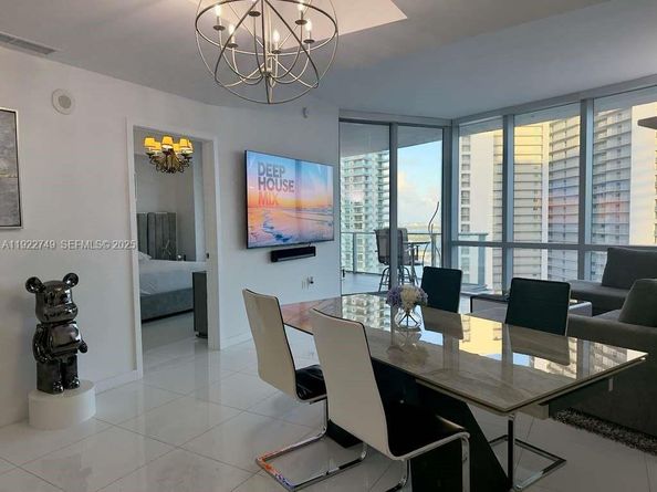 851 NE 1st Ave 3309, Miami FL 33132