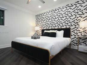 11861 NW 4th St, Plantation FL 33325