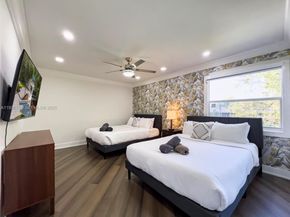 11861 NW 4th St, Plantation FL 33325