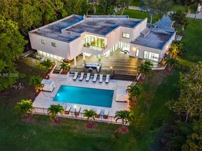 11861 NW 4th St, Plantation FL 33325