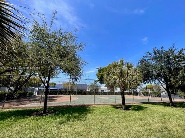 1470 NE 123rd St A707, North Miami FL 33161
