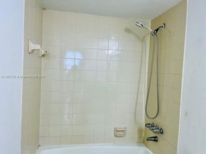 1470 NE 123rd St A707, North Miami FL 33161