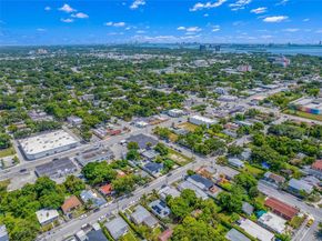 128 NW 53rd St, Miami FL 33127