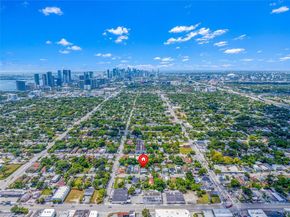 128 NW 53rd St, Miami FL 33127