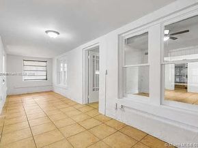 128 NW 53rd St, Miami FL 33127