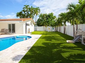1720 N 50th Ave, Hollywood FL 33021