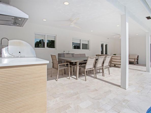 1720 N 50th Ave, Hollywood FL 33021