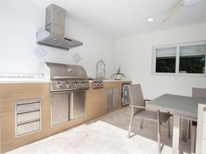 1720 N 50th Ave, Hollywood FL 33021
