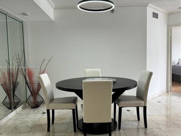 3400 NE 192nd St 206, Aventura FL 33180