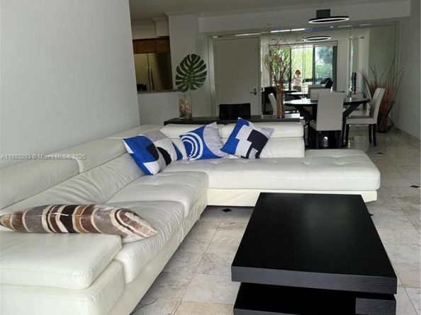 3400 NE 192nd St 206, Aventura FL 33180