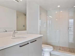 1150 101st St PH 702, Bay Harbor Islands FL 33154