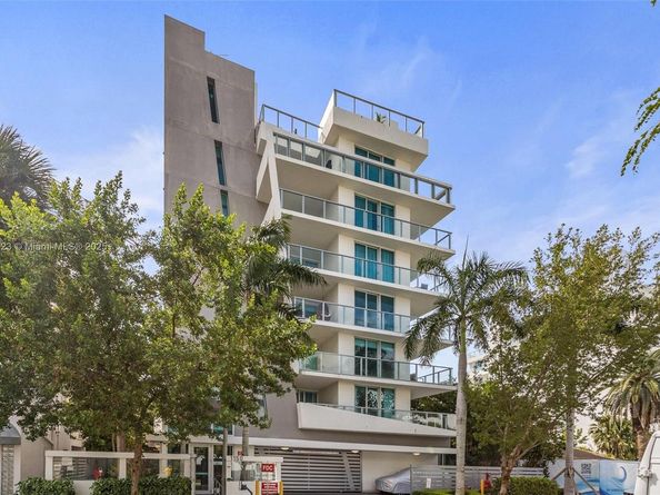 1150 101st St PH 702, Bay Harbor Islands FL 33154