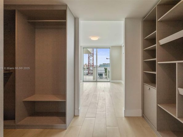 1150 101st St PH 702, Bay Harbor Islands FL 33154