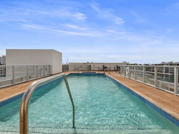 1150 101st St PH 702, Bay Harbor Islands FL 33154