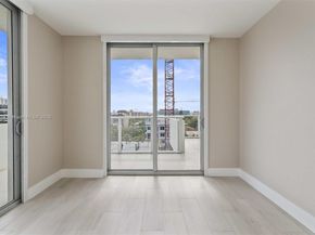 1150 101st St PH 702, Bay Harbor Islands FL 33154