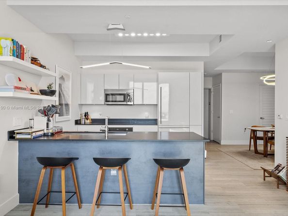 1010 Brickell Ave 4803, Miami FL 33131