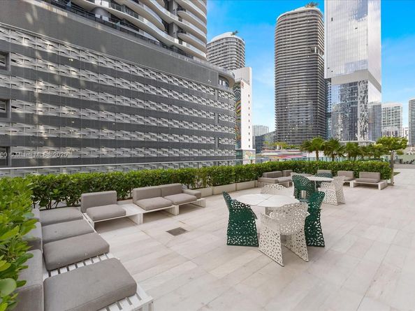 1010 Brickell Ave 4803, Miami FL 33131