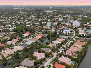 611 Sweet Bay Ave, Plantation FL 33324