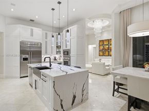 611 Sweet Bay Ave, Plantation FL 33324