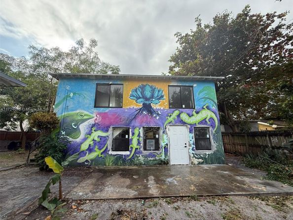 26 NE 60th St, Miami FL 33137