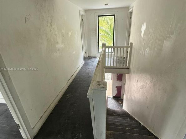 26 NE 60th St, Miami FL 33137