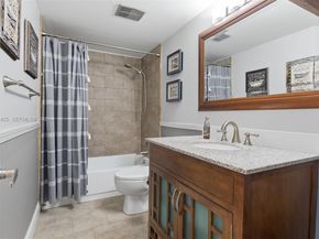 16424 NE 26th Ave 4, North Miami Beach FL 33160