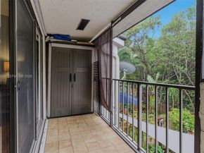 16424 NE 26th Ave 4, North Miami Beach FL 33160