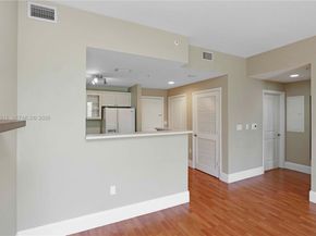 10 Aragon Ave 818, Coral Gables FL 33134