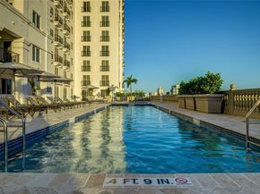 10 Aragon Ave 818, Coral Gables FL 33134