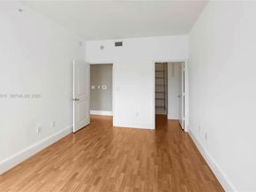 10 Aragon Ave 818, Coral Gables FL 33134